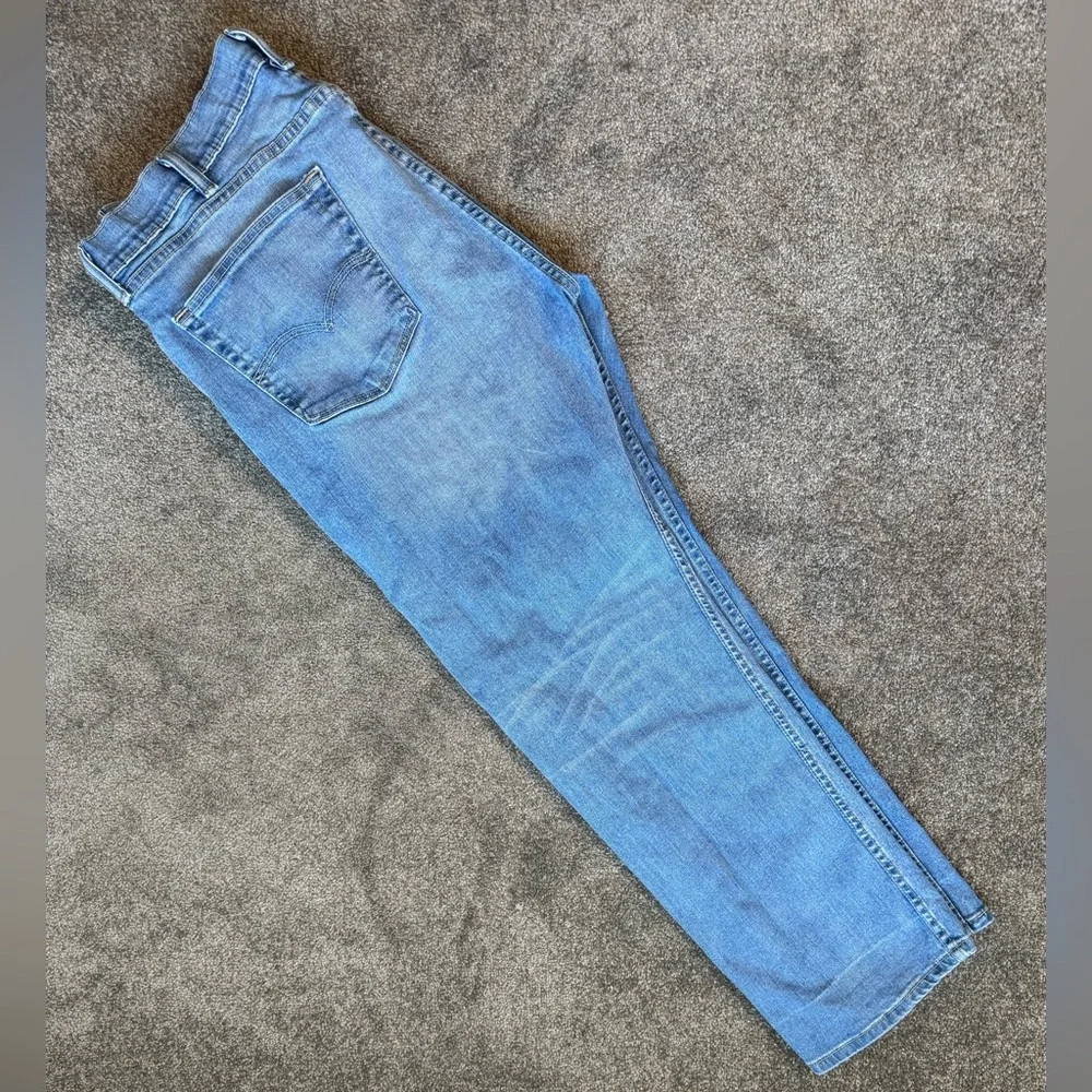 Levi's 505 Men's Light Blue Straight Jeans